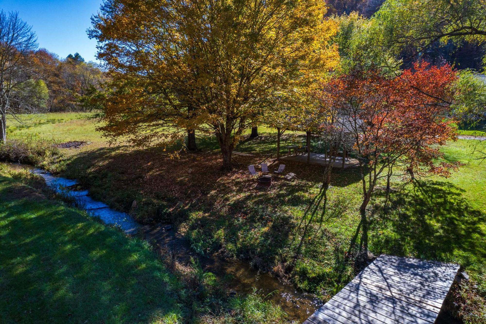 Creekside Paradise - A Peaceful Family Focused Retreat On A Flowing Creek Sparta Esterno foto